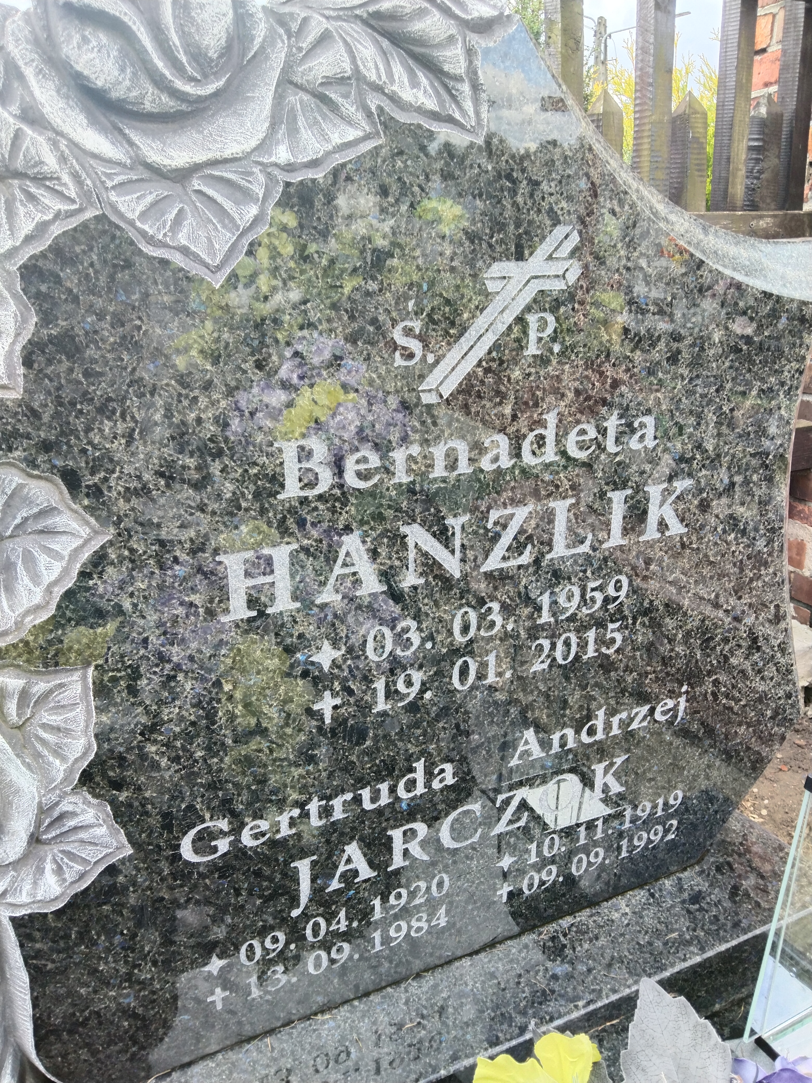 Grób Justyn Hanzlik