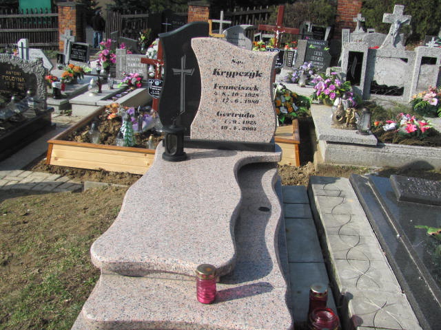 Grób Gertruda Krypczyk