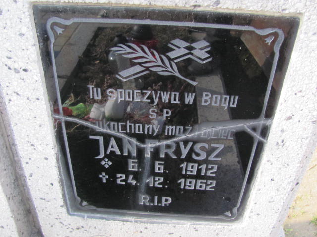 Jan Frysz 1912 Krzyżowice - Grobonet - Wyszukiwarka osób pochowanych