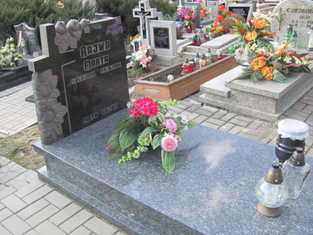 Grób Piotr Rajwa